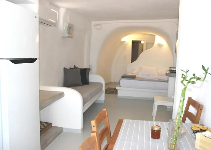 Semesterbostad Manis Sirma